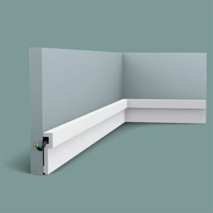 Orac PX198 Skirting Moulding